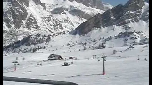 Skiing canazei, val di fassa