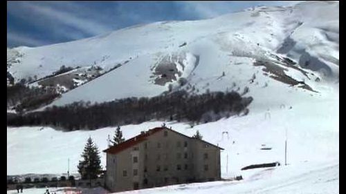 La salita inpegnativa sulla neve in abruzzo