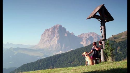 Vacanze estive in Val Gardena?un?esplosione naturale di energia e libertà !