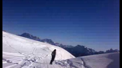 Snowboard freeride fuori pista passo san pellegrino