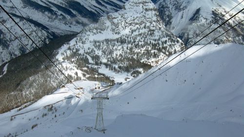 vista del compresnorio di courmayeur dall'arrivo della Youla