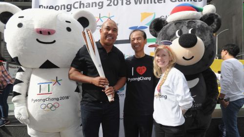 Venduto finora solo il 30,3 per cento dei biglietti. Il CIO: 'Restiamo fiduciosi'