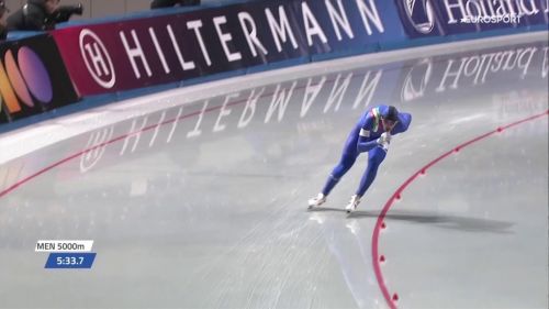 Ghiotto parte forte: vittoria nei 5000m in coppa del mondo e record della pista: riguarda il finale