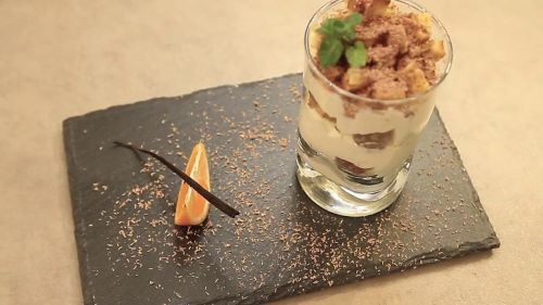 Fiocca della val formazza, marron glace e panettone