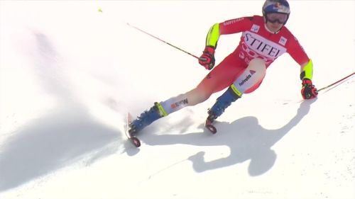 Il solito odermatt: recupera e vola nella prima manche di gigante, rivedilo