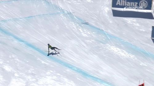 Curtoni, che beffa: cade a soldeu e perde il podio di specialità per un punto