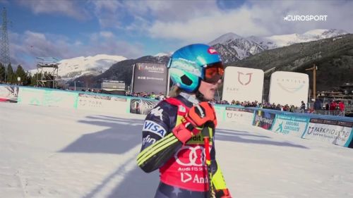 Shiffrin non si ferma e fa il vuoto nella prima manche del gigante