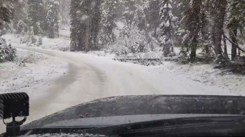 Agosto 2024 - neve sul lago tahoe ad agosto, non succedeva da vent'anni