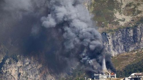 Incendio alla cabinovia di chamonix - les grand montets.