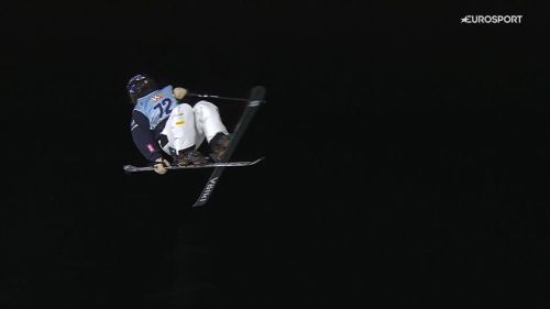 Flora tabanelli da favola nel big air a kreischberg! prima vittoria in coppa del mondo, rivivi i suoi salti