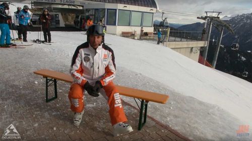 Spalle e busto (proiezione verso la nuova curva) Dalla Panca - Corso di sci con il corpo