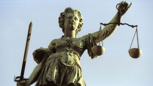 Cominciato il processo a Michele Ferrari, Daniel e Gottlieb Taschler