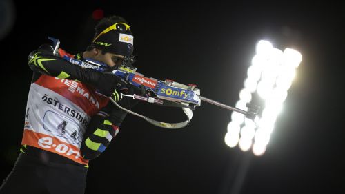 La Francia vince la staffetta mista di Östersund in un'emozionante volata a tre. Italia 5^
