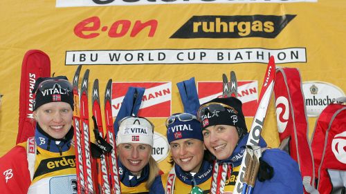 Bjørndalen spaziale e Istad-Kristiansen in giornata di grazia. Martedì trionfale per la Norvegia