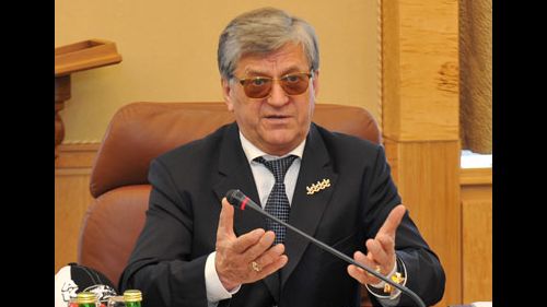 Aleksander Tikhonov: 'Pichler ha rovinato le nostre biathlete come Fabio Capello sta rovinando il nostro calcio'