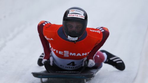 Martins Dukurs domina a Calgary. Oioli nelle retrovie