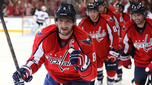 Ovechkin uses incredible deke for highlight-reel goal