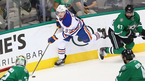 La prima rete in nhl del rookie connor mcdavid