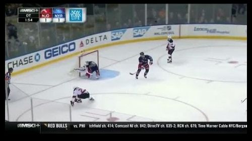 Stempniak per la prima vittoria dei devils