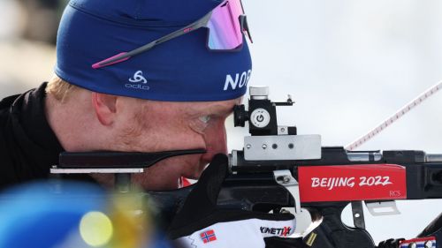 Pechino 2022: Johannes Boe, Fillon Maillet e un altro duello nell’Inseguimento maschile, gli azzurri per la rimonta