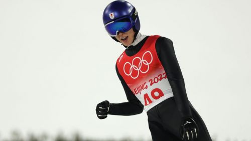 Ryoyu Kobayashi imperatore del salto con gli sci, il giapponese è oro sul Normal Hill