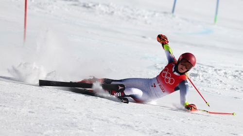 L'olandese Kjeld Nuis si conferma re dei 1500 metri nell'Ice Ribbon di Pechino