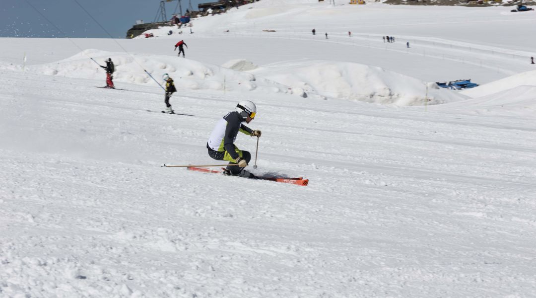 Gianluca Branciaroli al test di Blizzard Thunderbird R18 (2023)