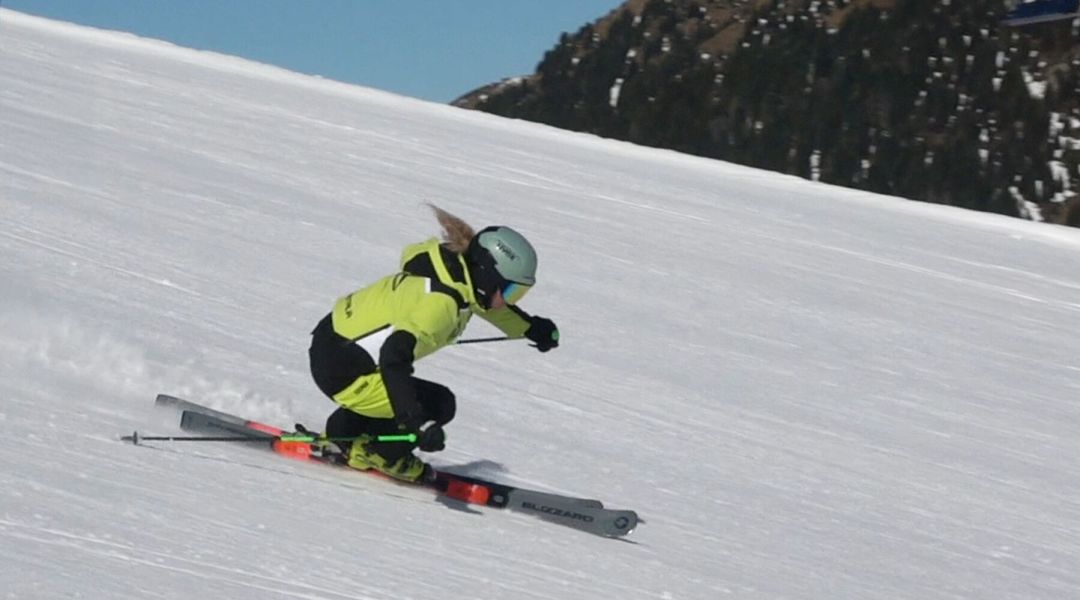 Giulia Antonucci al test di Blizzard Stormbird 72 Ti (2026)