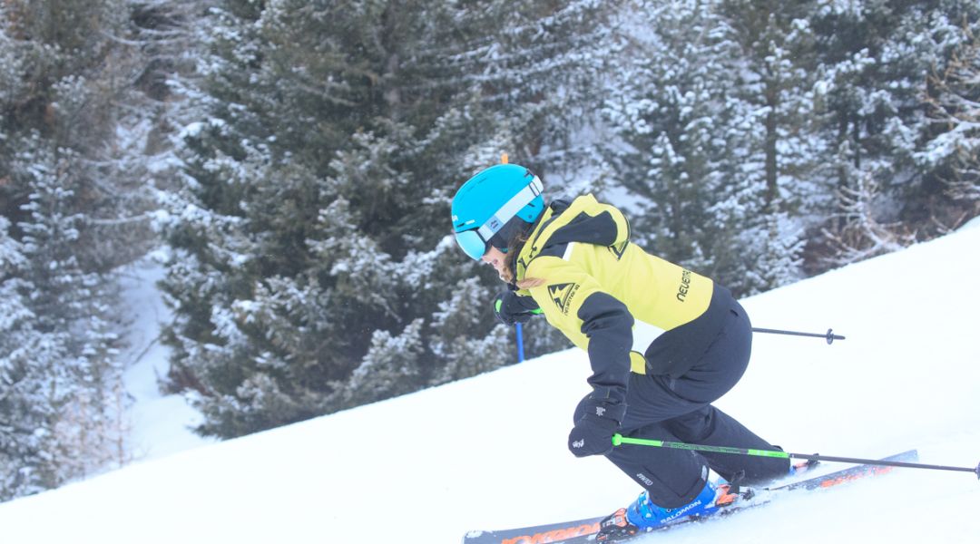 Laura Jardi al test di Nordica Spitfire DC 68 Pro FDT (2025)
