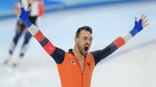 L'olandese Kjeld Nuis si conferma re dei 1500 metri nell'Ice Ribbon di Pechino