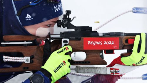 Roeiseland stellare nell'Inseguimento, Wierer fa sognare ma è solo sesta