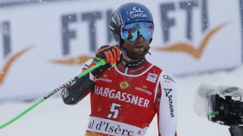 Odermatt vince nel finale il duello con Sarrazin, ecco la prima.. azzur